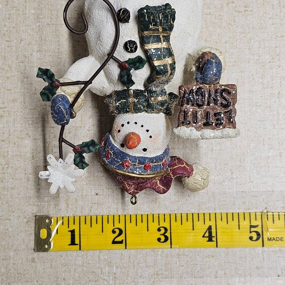 Snowman Pair Figurine Holiday Collection Lot of 2 Metal and Resin Mr & Mrs - Picture 9 of 12